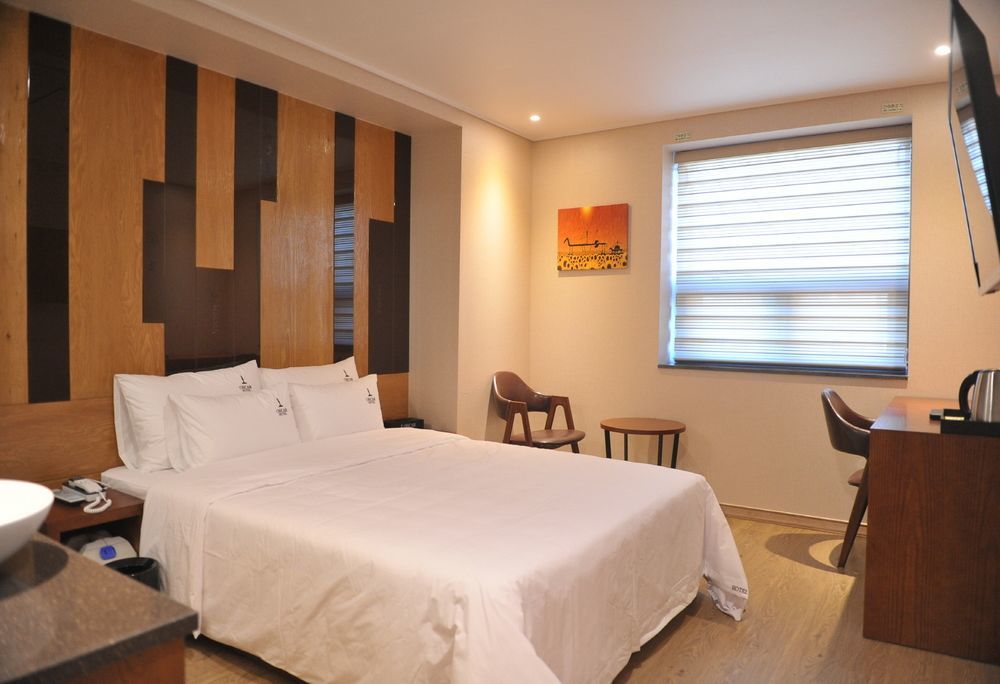 Seomyeon Ib Hotel Пусан Екстериор снимка